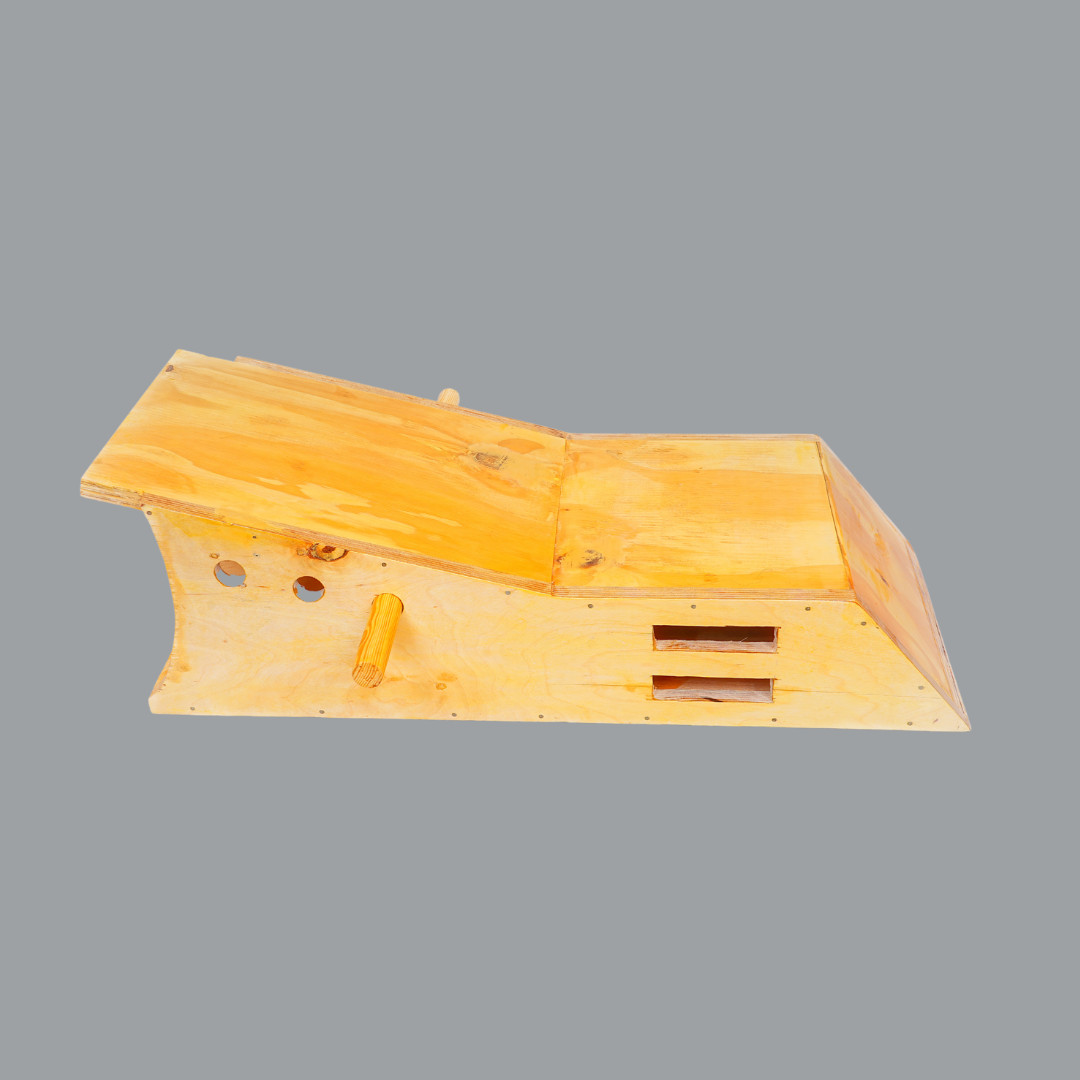 Roots Yoga Products - Simhasana Box